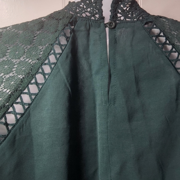 women Lace Sleeve Blouse Large Dark Green - Picture 9 of 9